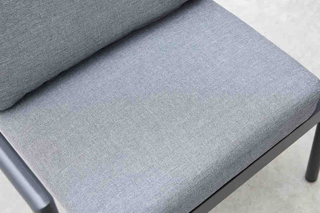 Alida 2-seat sofa D3