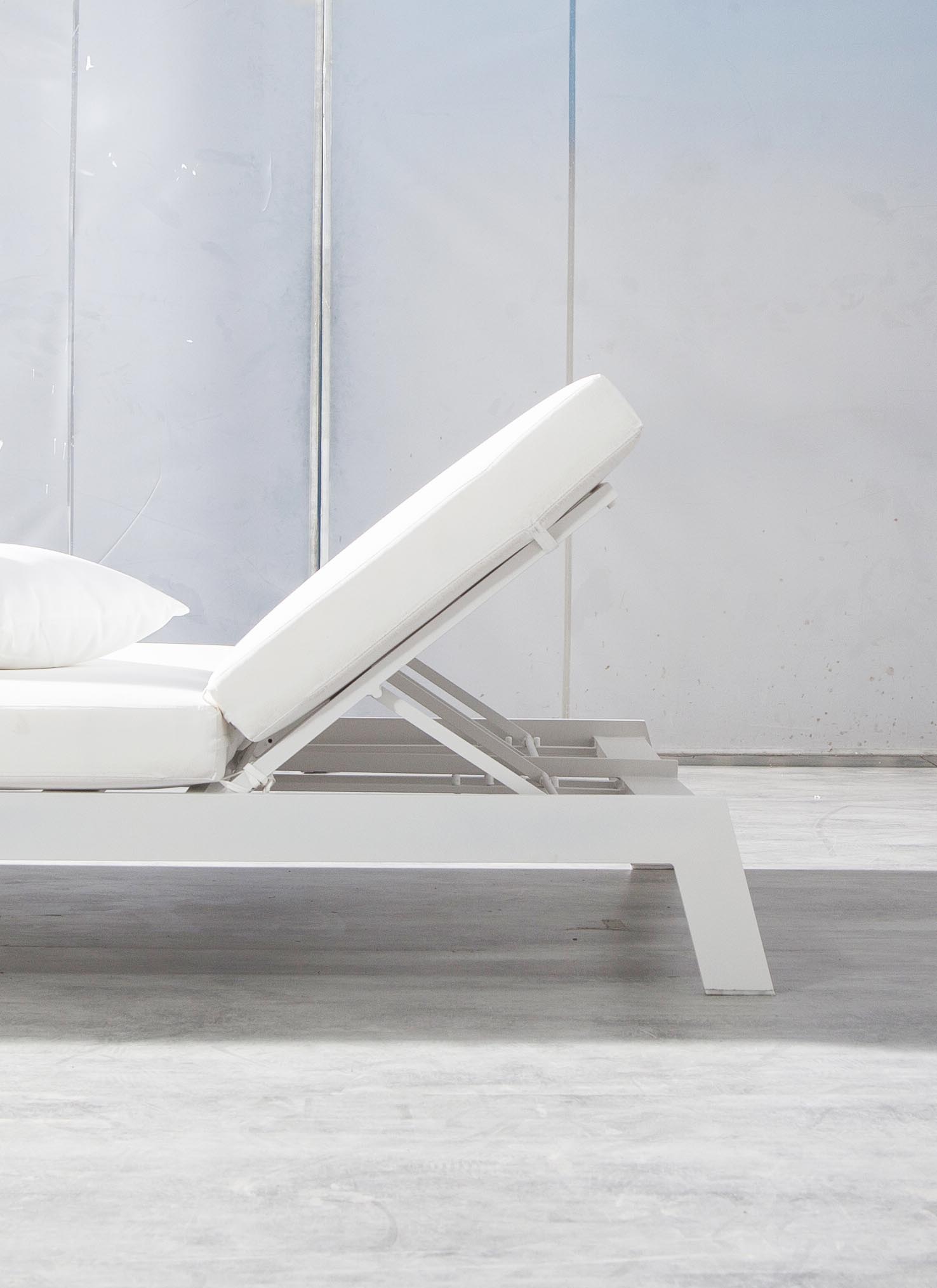 Casa alu.double daybed D1