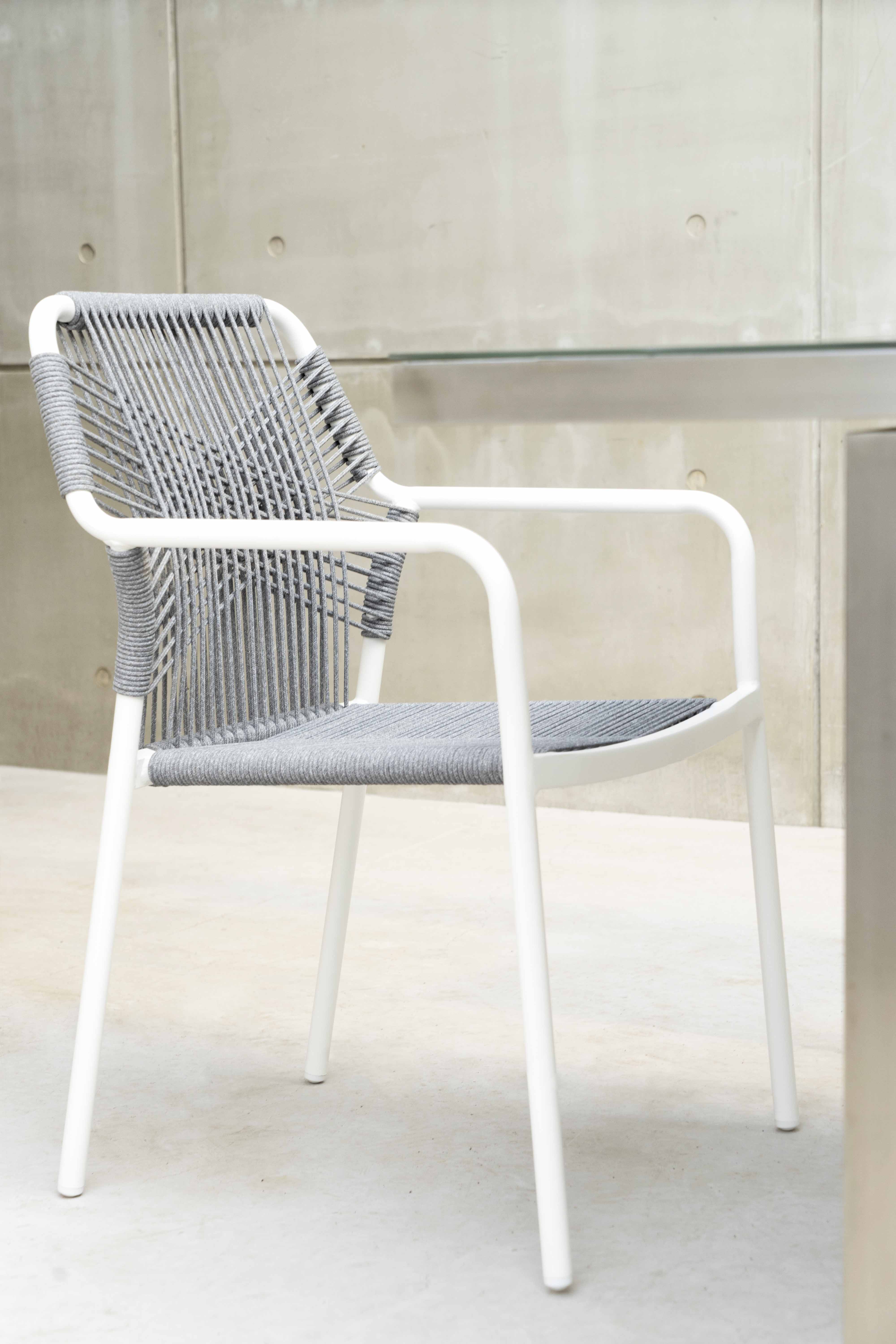 Roger dining chair D2