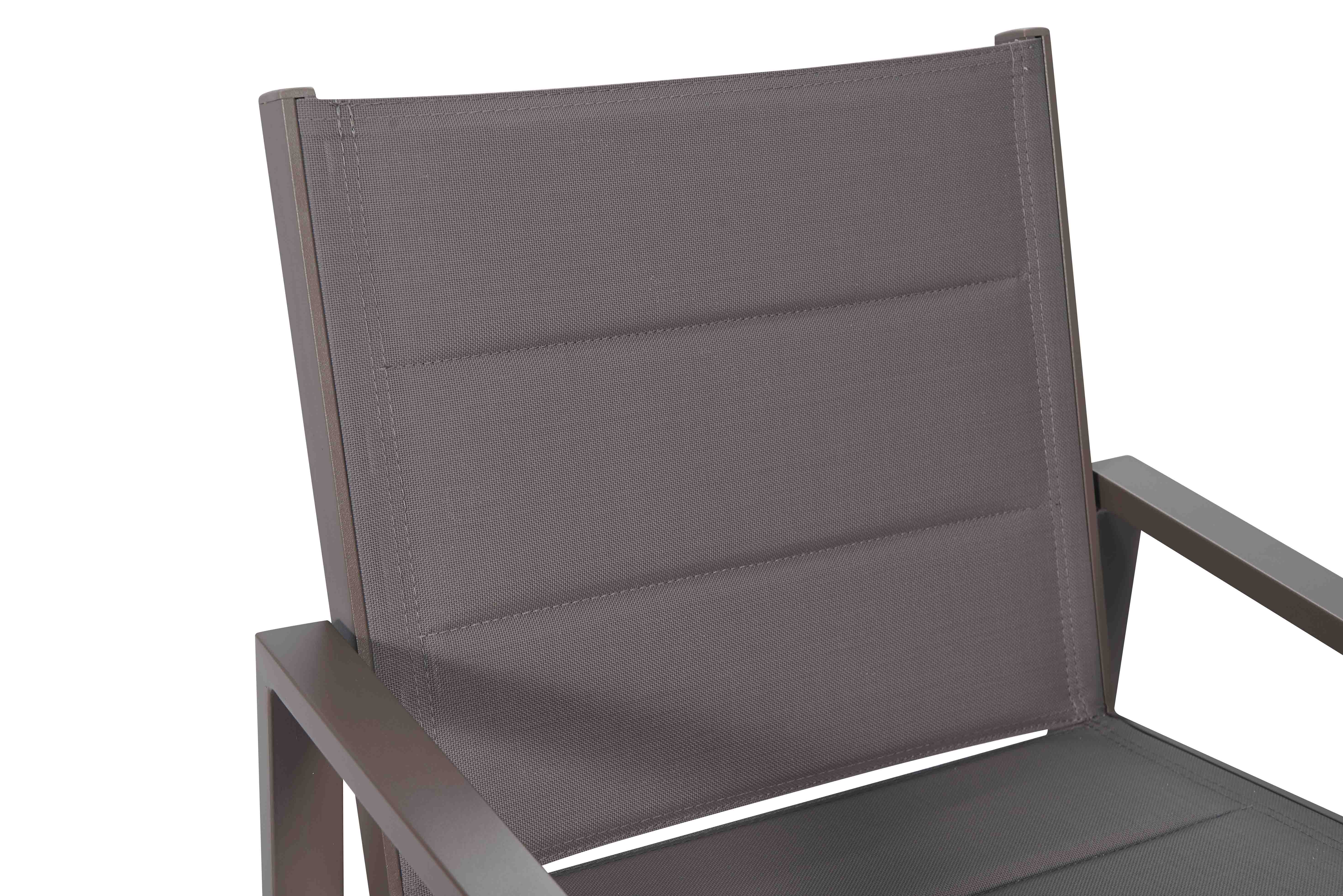 Белоснежный текстильный барный стул D3