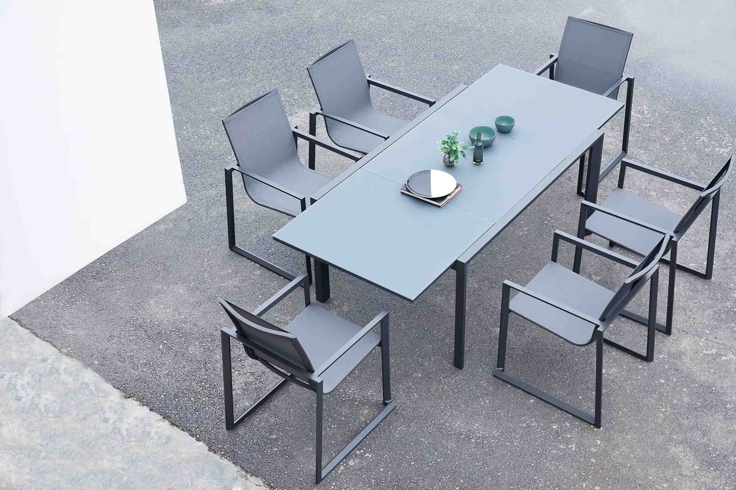 Zeus aisan dining set S1