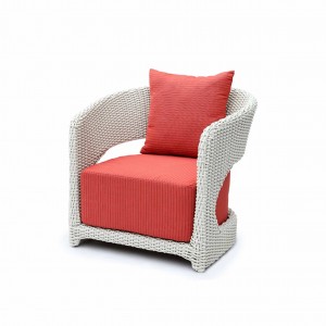 Travis rattan single chair S1